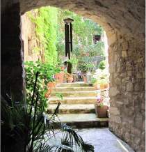 Entrance to courtyard and property